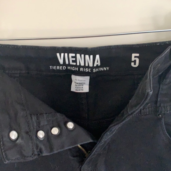 black high rise skinny jeans - Picture 4 of 4